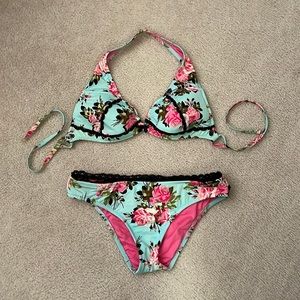 Adorable tuxedo-style Betsey Johnson large light aqua bikini